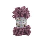 Värimalli Korinpohja-torkkupeitto ja -tyyny -tarvikepaketille. Alize Puffy 28 Kanerva.