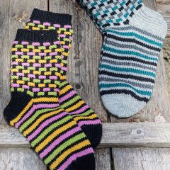 Free Pattern: Punos socks