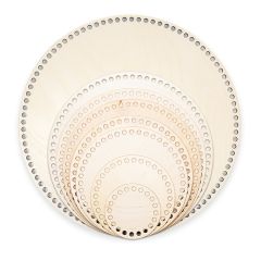 Eight round basket bases with different diameters ranging from 10 centimeters to 40 centimeters stacked on top of each other.