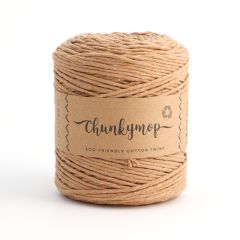 Lankava Chunkymop, kierrätyspuuvillainen moppilanka, sävy 54 Vaaleanruskea, n. 700g rullalla. 