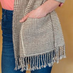 Free Pattern: Basket Weave Pocket Scarf
