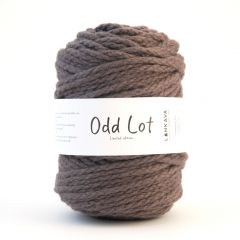 Odd Lot Thick Wool Yarn, brown