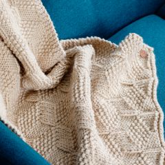 Free pattern: Molla Mills Lato Blanket