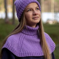 Neulo itsellesi tai lahjaksi ajattomat käyttöasusteet ulkoiluun! Neulotut Mainio-kauluri ja -pipo lämmittävät kelien viiletessä.