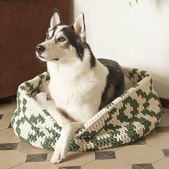 Crochet patterns crocheted basket for pets
