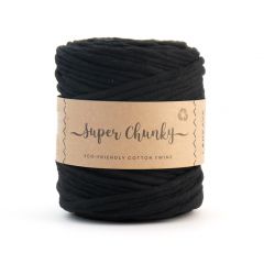 Lankava Super Chunky, kierrätyspuuvillainen moppilanka, sävy 70 Musta, n. 700g rullalla. 