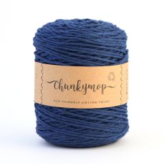 Lankava Chunkymop, kierrätyspuuvillainen moppilanka, sävy 88 Tummansininen, n. 700g rullalla. 